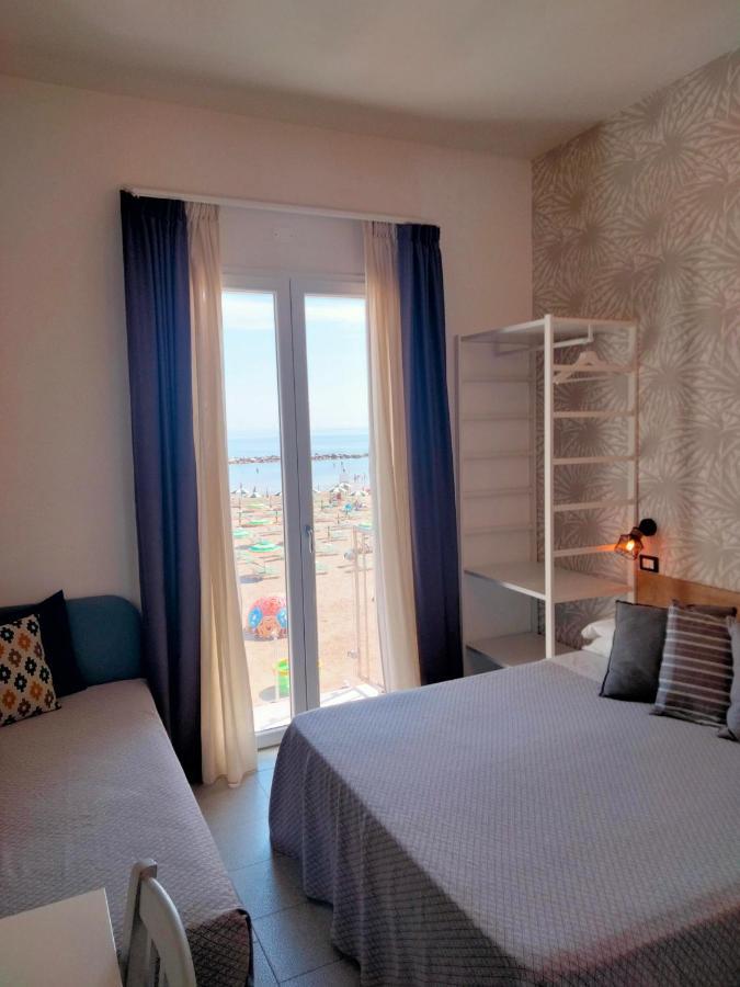 Albergo Aquila Rimini Ngoại thất bức ảnh