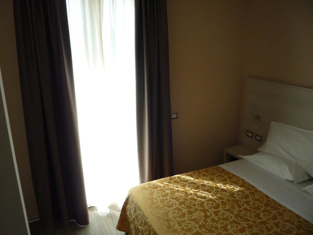 Albergo Aquila Rimini Ngoại thất bức ảnh